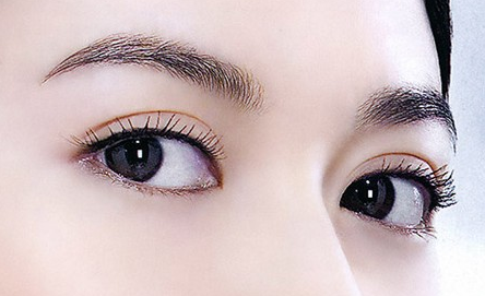 開眼角+雙眼皮，眼睛變大其實(shí)很簡單！